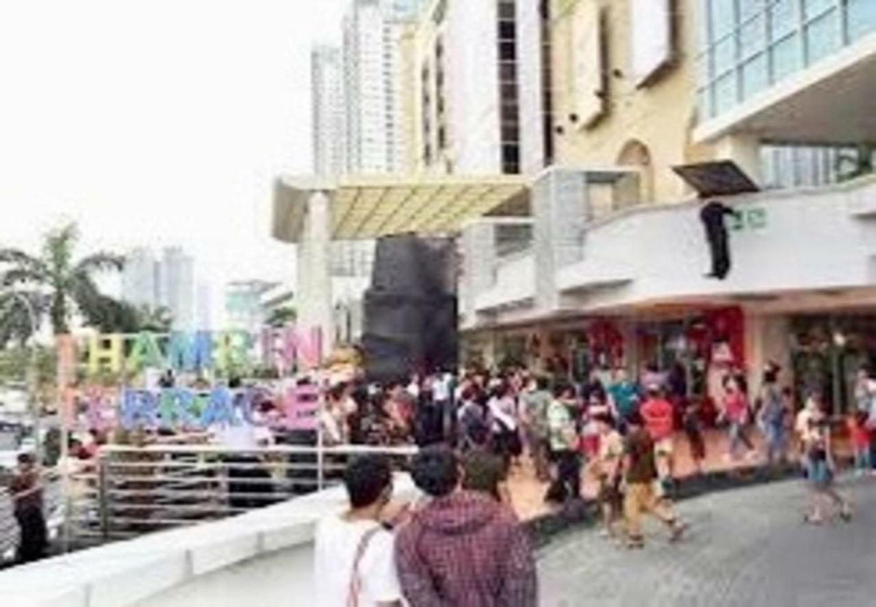 Cosmo Terrace At Thamrin City Jakarta Exterior foto